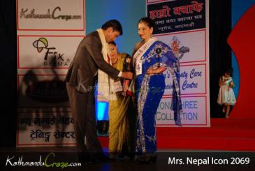 Mrs. Nepal Icon 2069