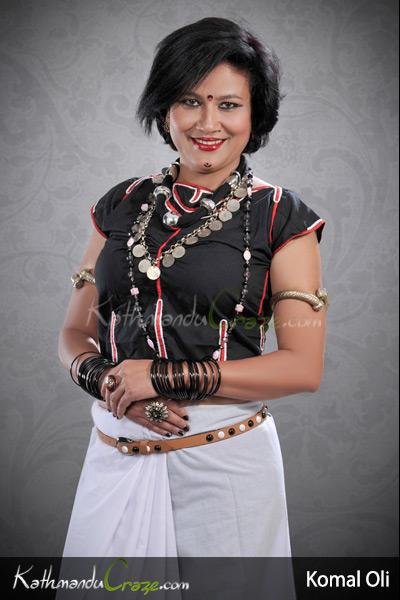 Komal  Oli