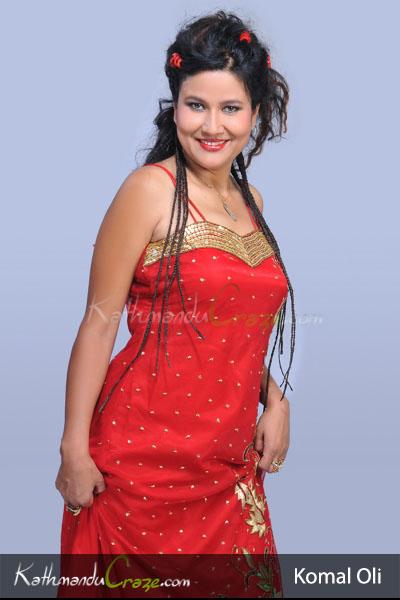 Komal  Oli